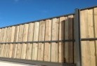 Howlonglap-and-cap-timber-fencing-1.jpg; ?>