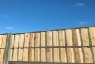 Howlonglap-and-cap-timber-fencing-3.jpg; ?>